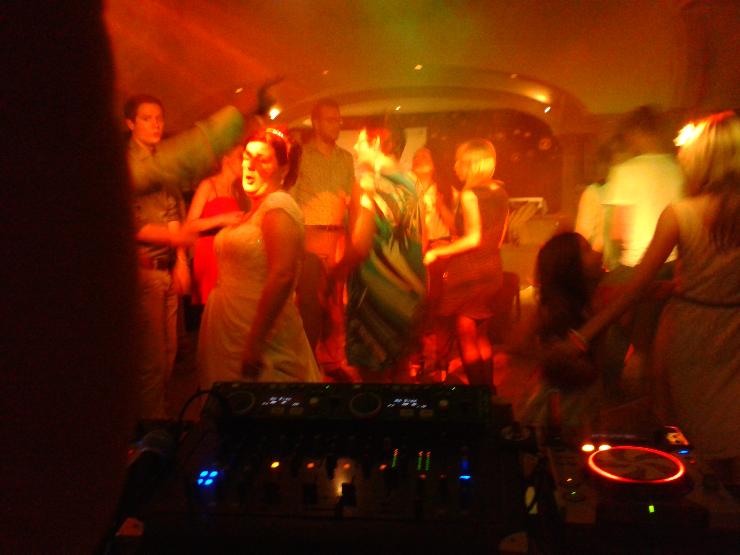 trouwfeest-dj's Temse | Dirk Van Hove