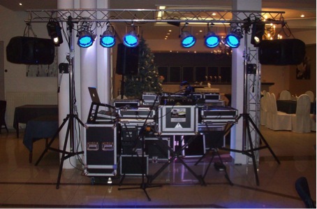 trouwfeest-dj's Beveren-aan-den-Ijzer | Discobar Studio Devrome