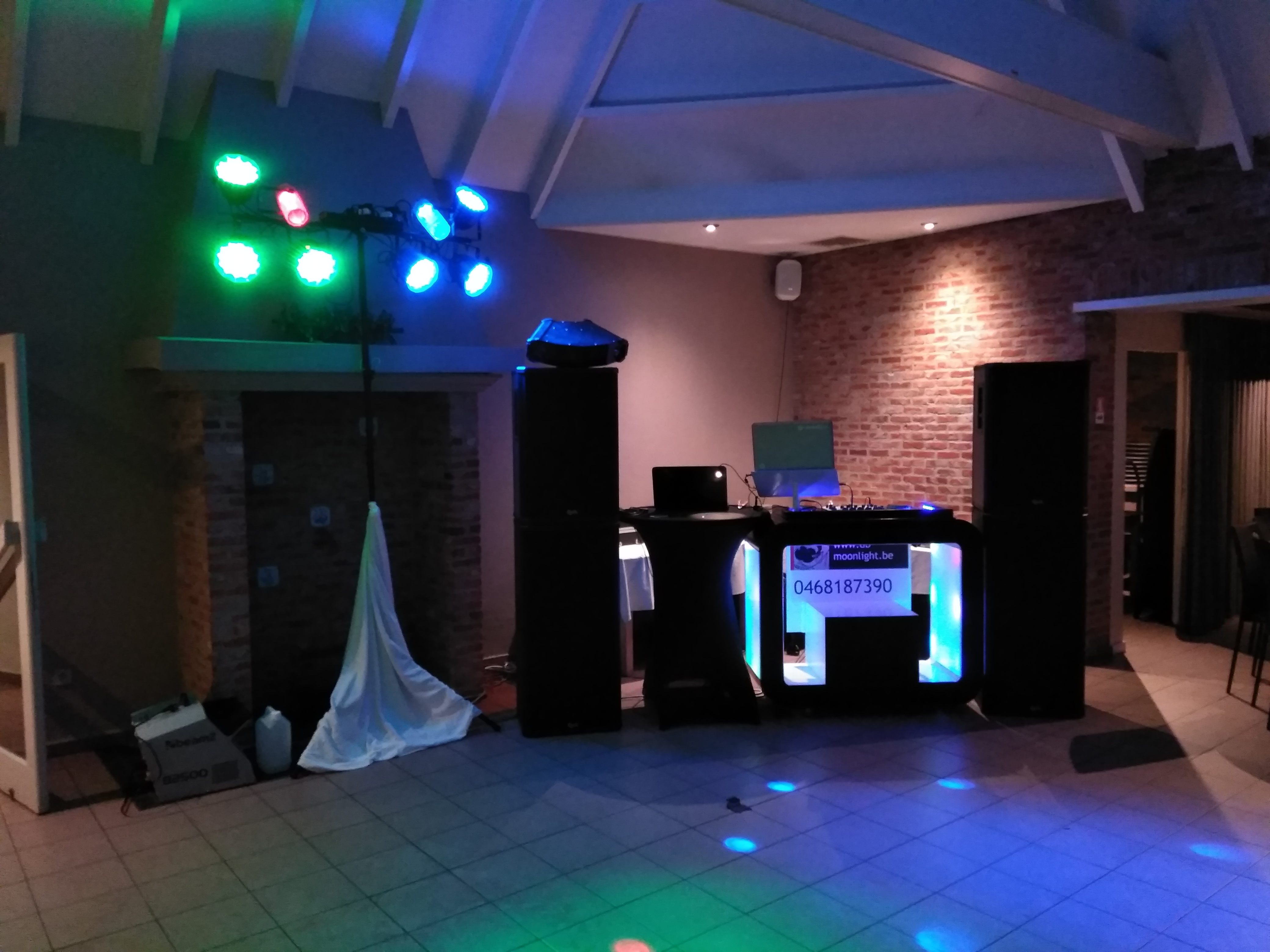 trouwfeest-dj's Herentals | Dj Patrick discobar moonlight