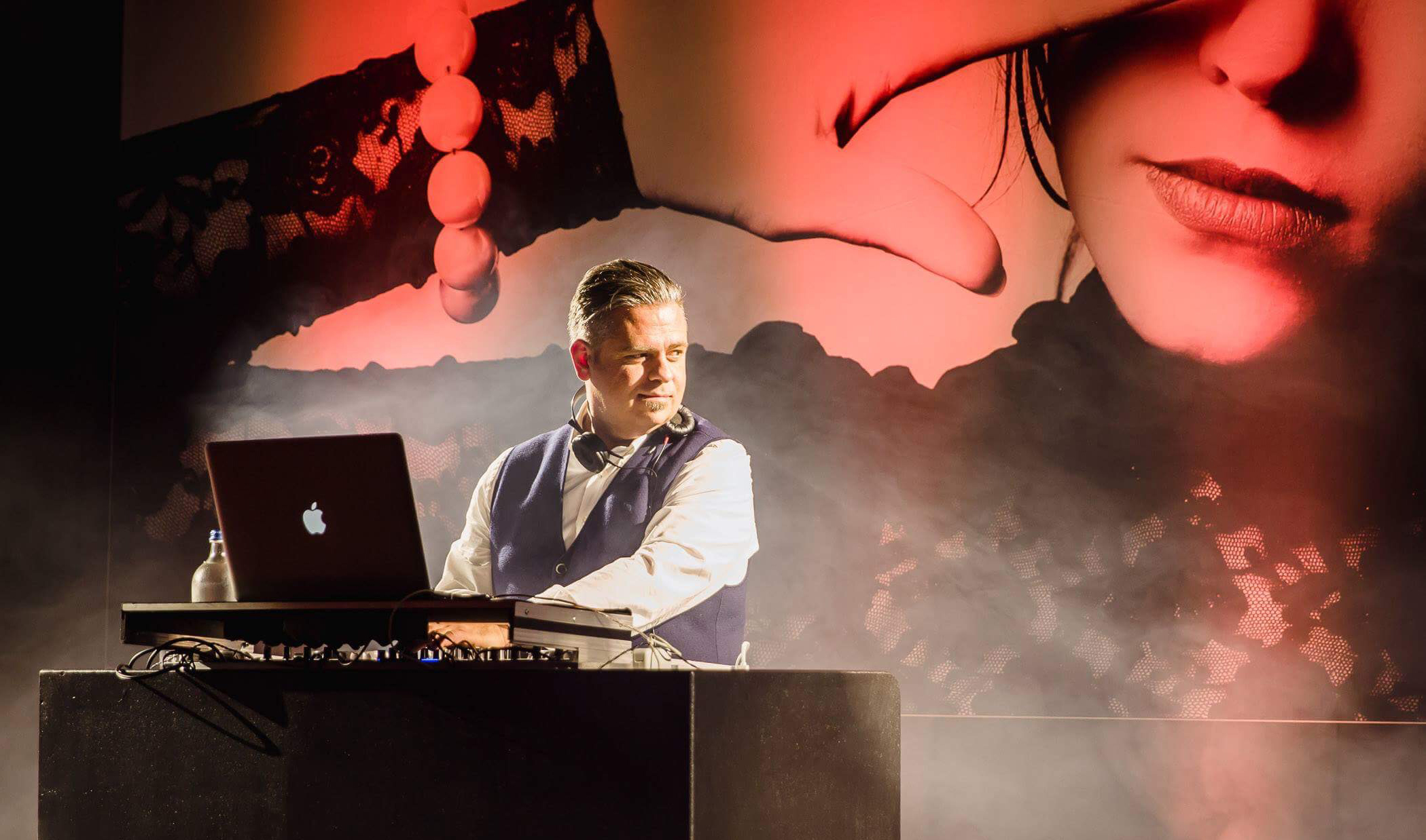 trouwfeest-dj's Herk-de-Stad | Mixmasters dj-team